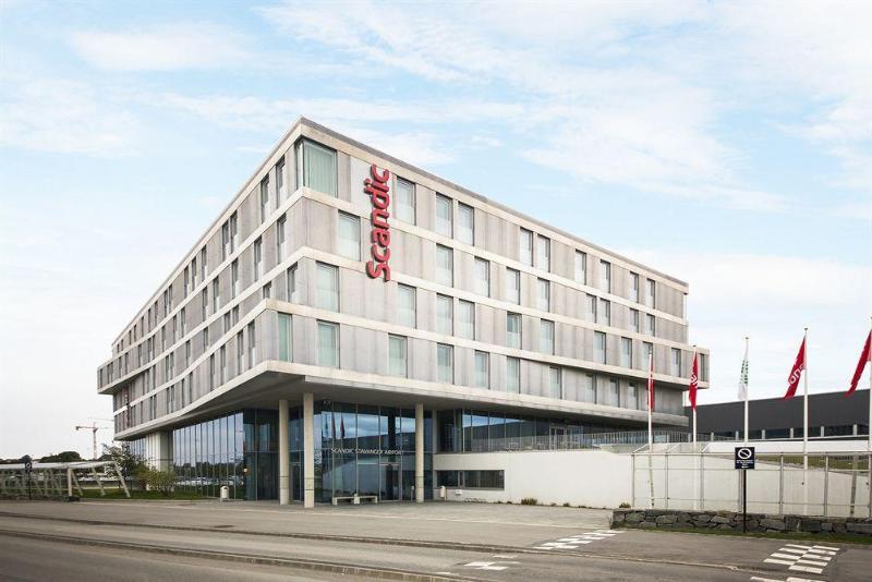 Hotel Rica Airport 4*
